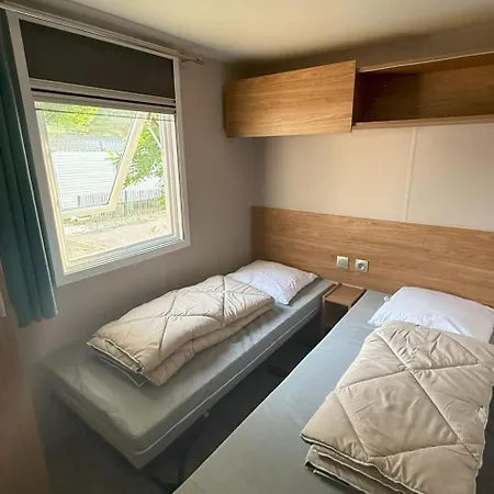 Apartment La 4 Etoiles A Emplacement F46 3ch 2sdb 8 Personnes Mimizan Plage